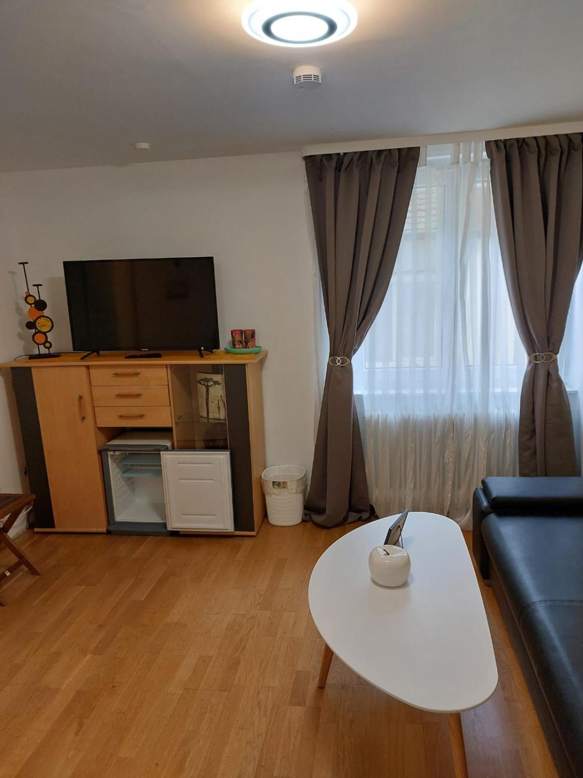 Schwabenstuben Doppelzimmer Meersburg Esterno foto